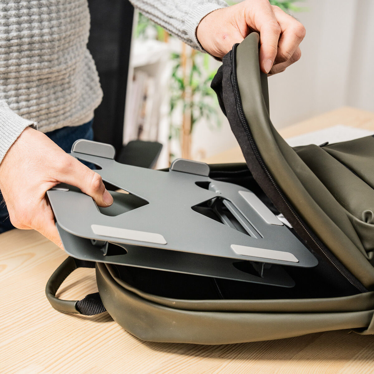 Innovagoods Folding And Adjustable Laptop Stand Lastan Innovagoods